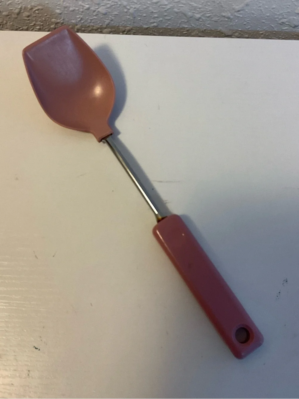 VTG EKCO USA Pink Mauve Heat Resistant spoon Plastic Metal Handle